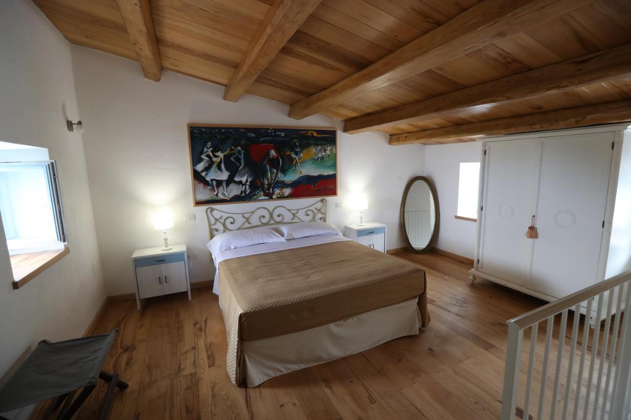 Borgo Rosso Di Sera Resort San Lucido Bagian luar foto